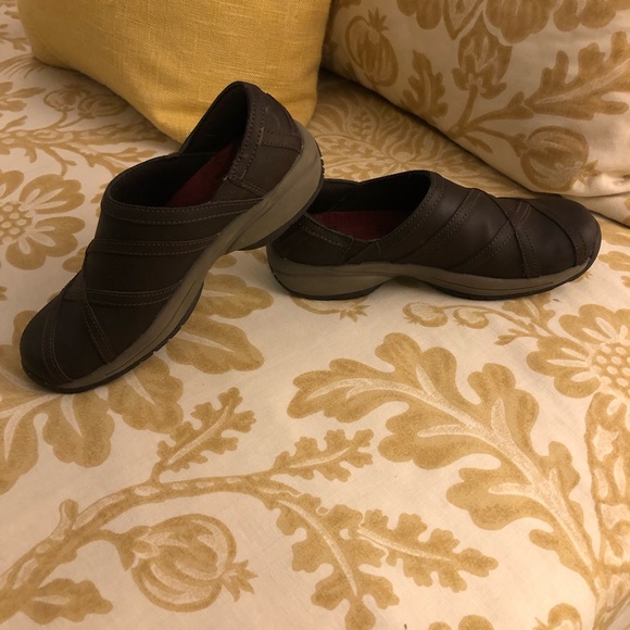 NWOT Merrel Moc Shoe - Picture 4 of 11